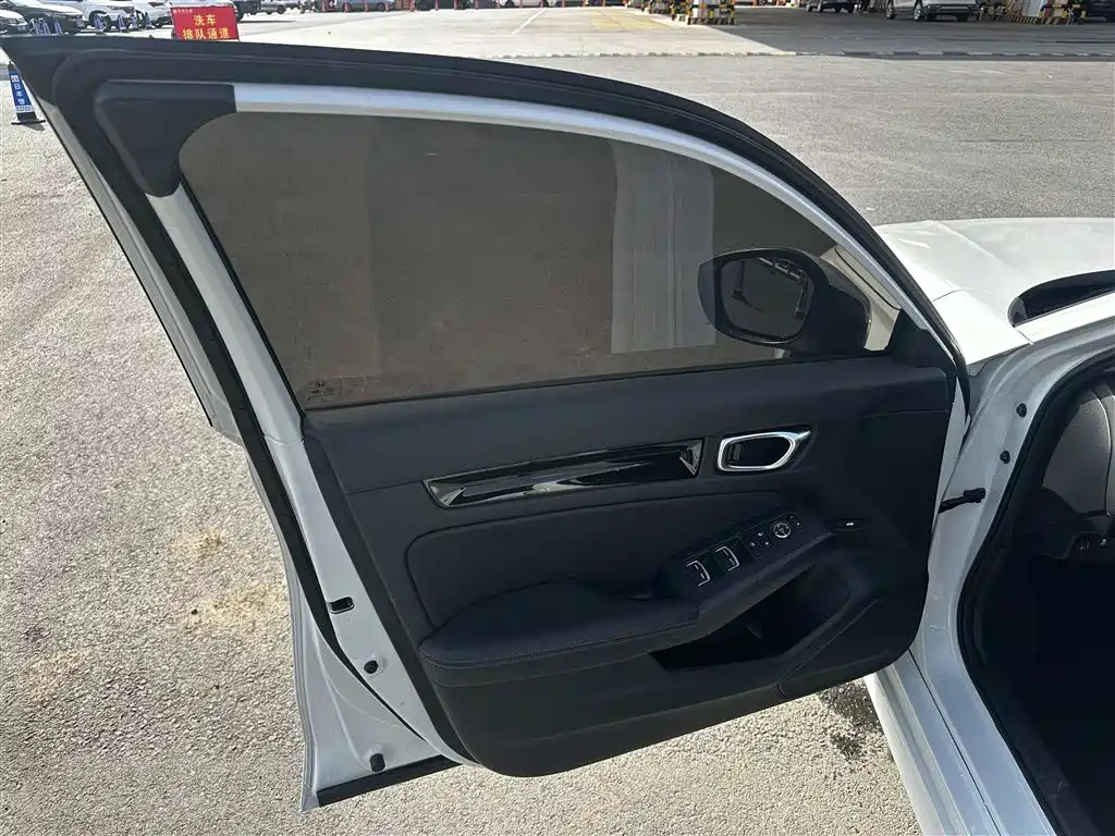 Honda Civic 2021 — фото 14