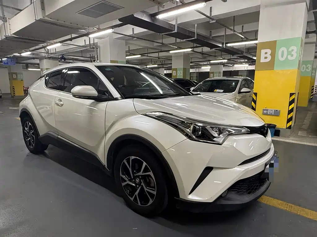Toyota C-HR 2020 — фото 5