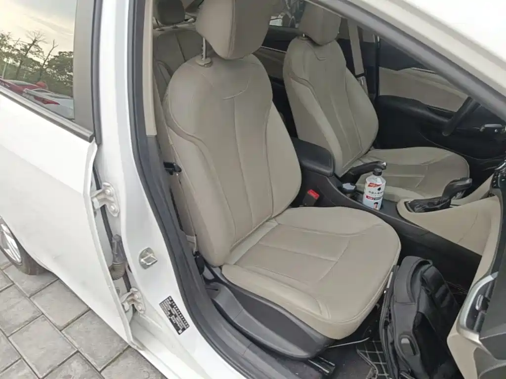 Buick Excelle GT 2020 — фото 25