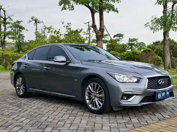 Infiniti Q50L 2018