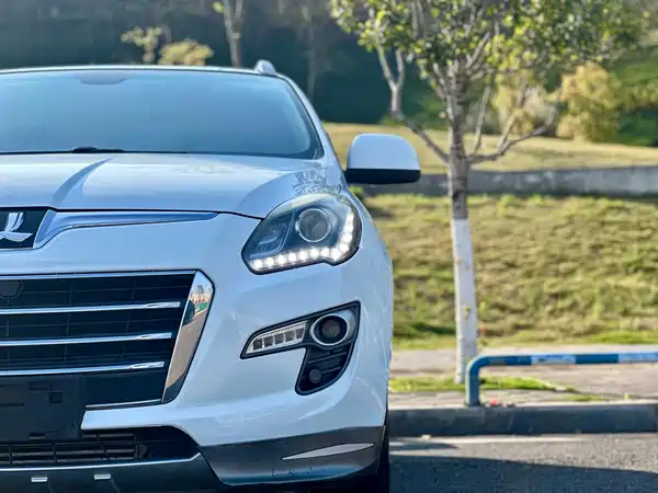 Luxgen Da7 SUV 2016