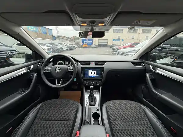 Skoda Octavia 2021