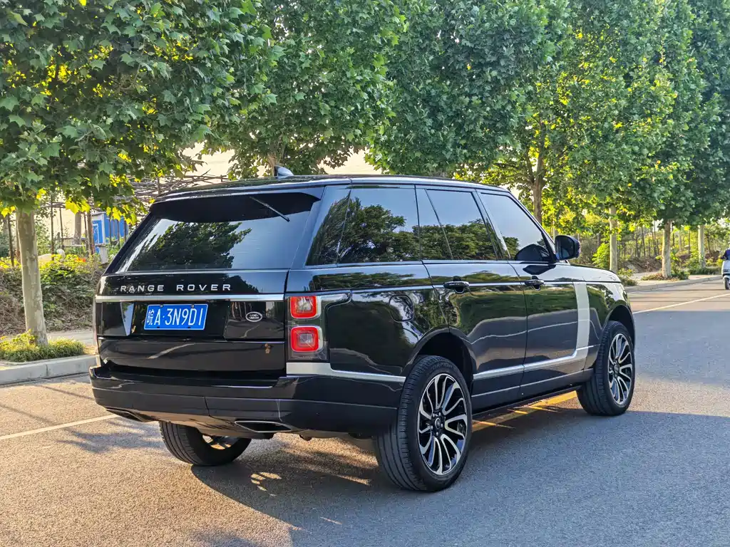 Land Rover Range Rover 2018 — фото 7