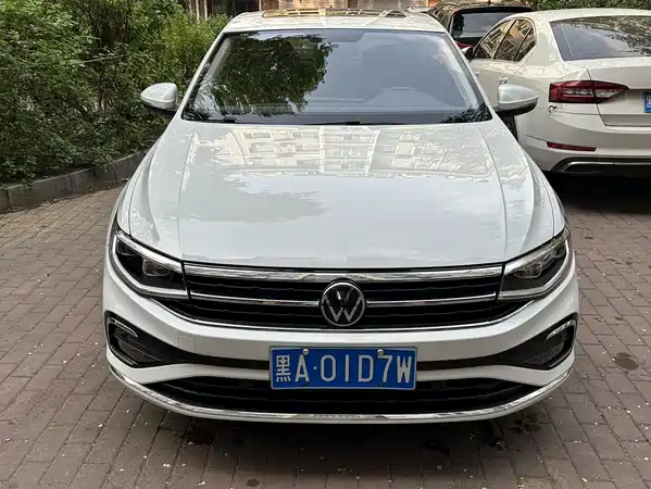 Volkswagen Bora 2023