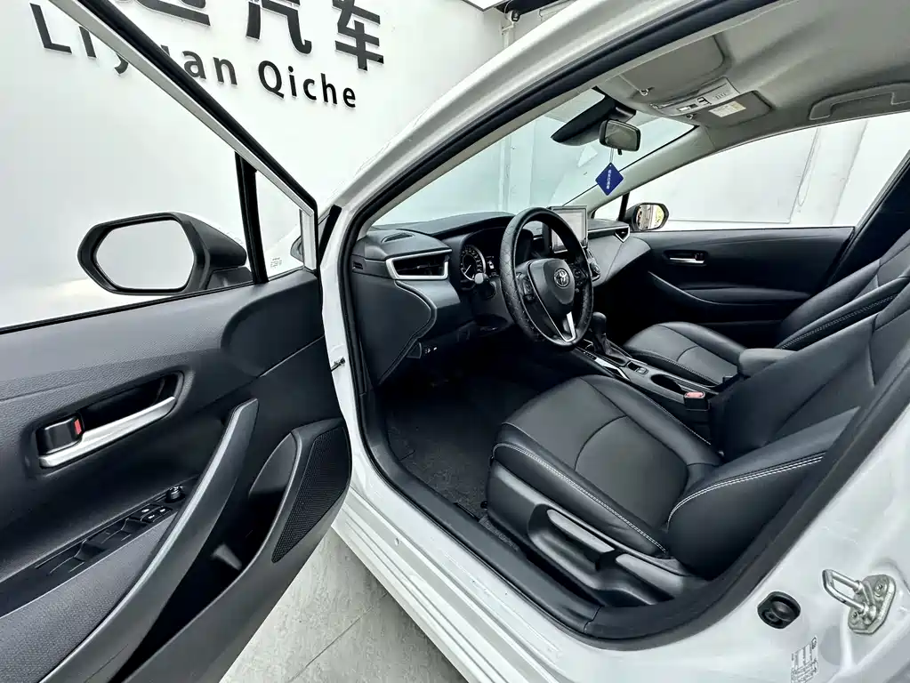 Toyota Corolla 2024 — фото 13