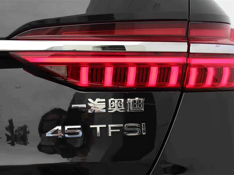 Audi A6L 2021 — фото 11