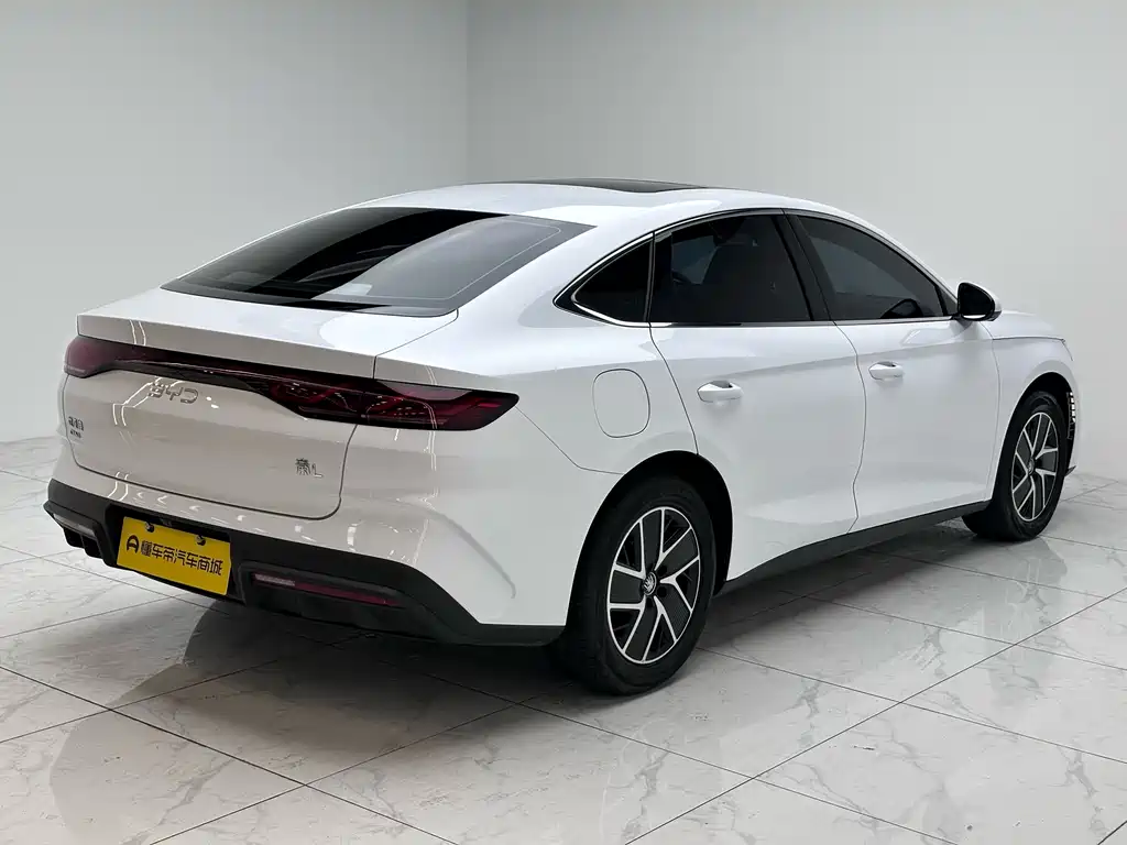 BYD Qin L 2025 — фото 15