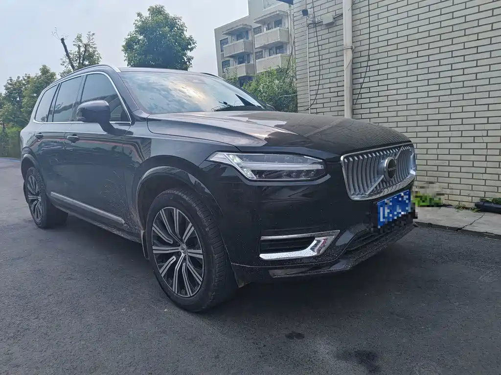 Volvo XC90 2023 — фото 3