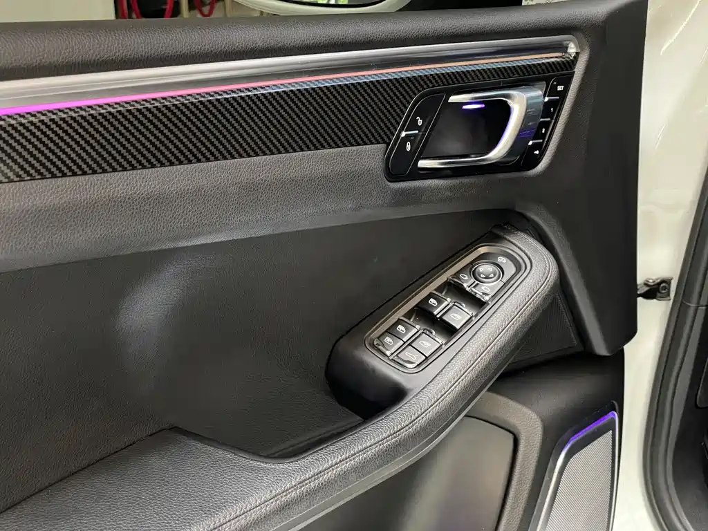 Porsche Macan 2018 — фото 6