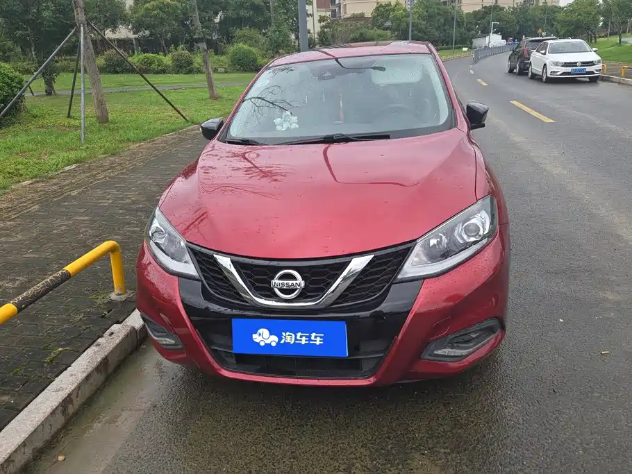 Nissan Tiida 2021