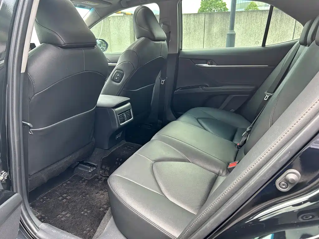 Toyota Camry 2023
