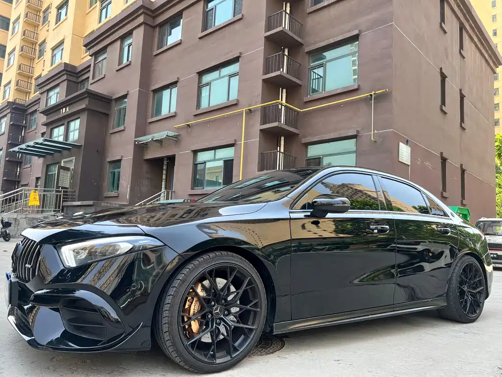 Mercedes-Benz A-Class AMG 2021