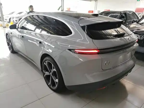 NIO ET5T 2023