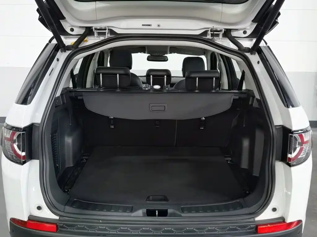 Land Rover Discovery Sport 2019 — фото 16