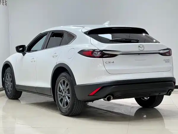 Mazda CX-4 2021