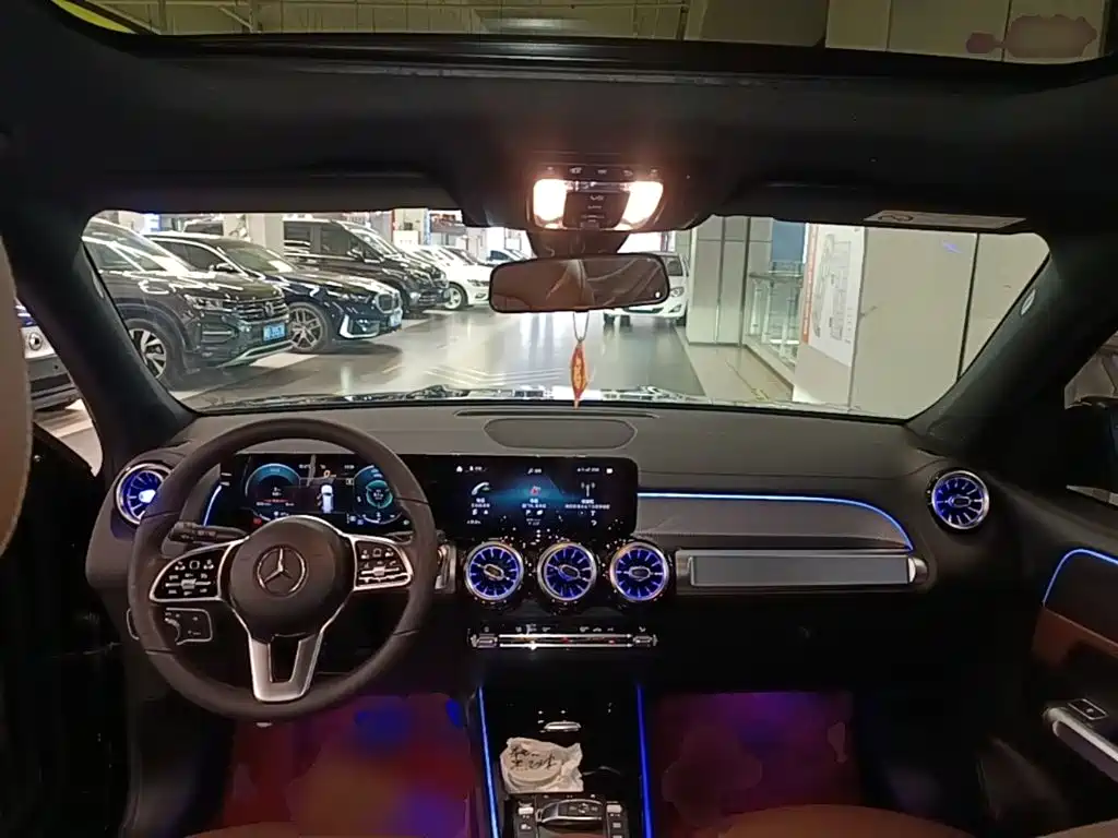 Mercedes-Benz GLB 2022 — фото 10