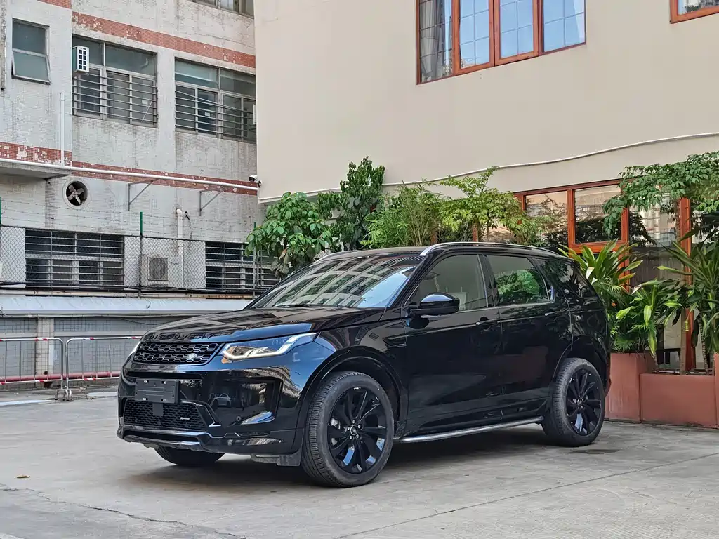 Land Rover Discovery Sport 2023