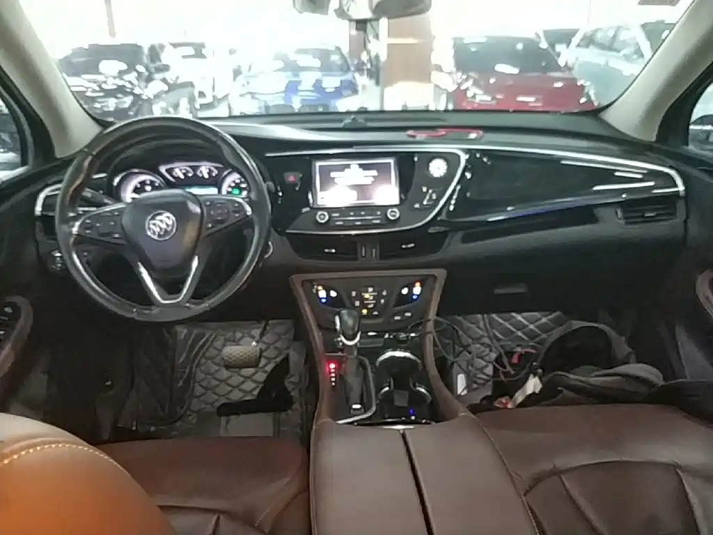 Buick Envision Plus 2018 — фото 10