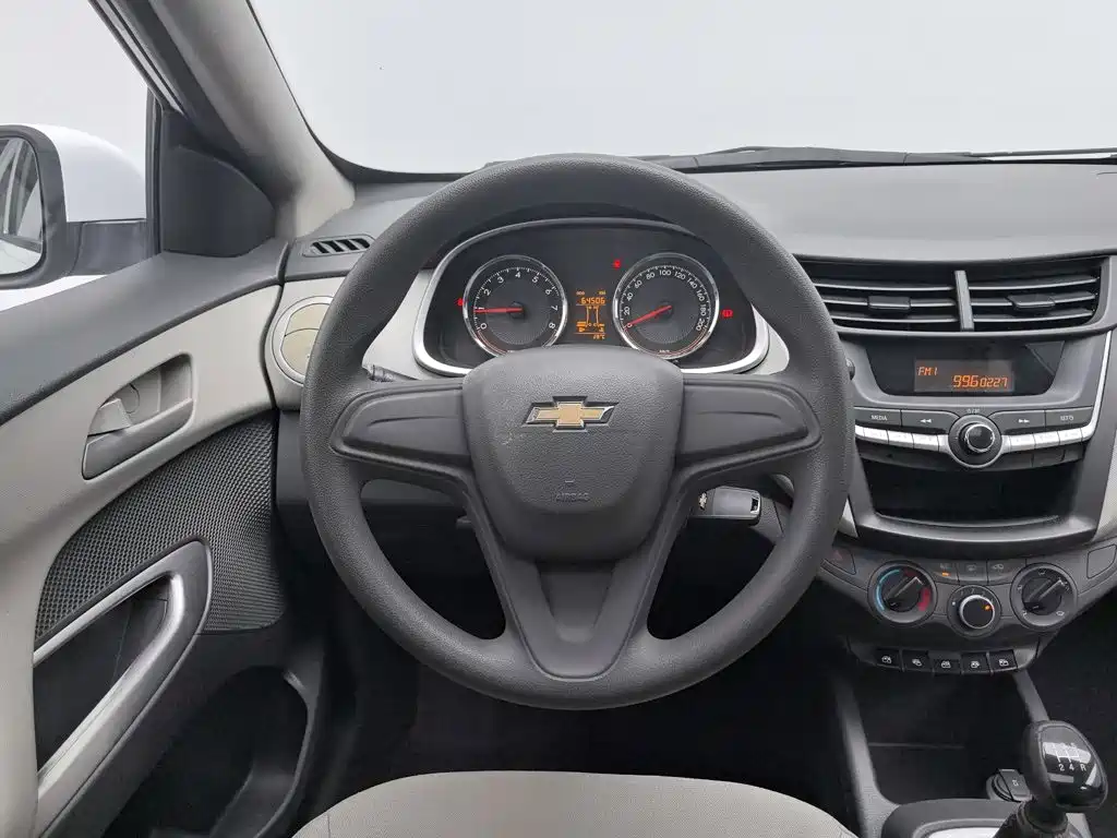 Chevrolet Sail 2017 — фото 11