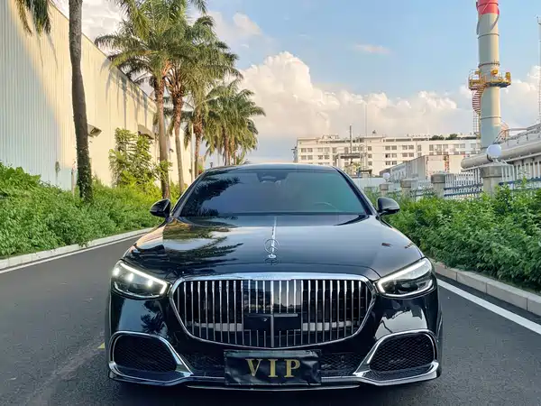 Mercedes-Benz S-Class 2023