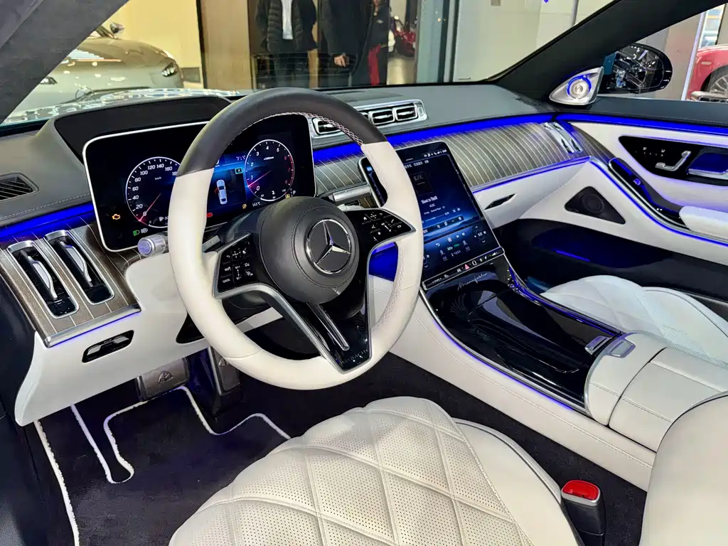 Mercedes-Benz Maybach S-Class 2023 — фото 5