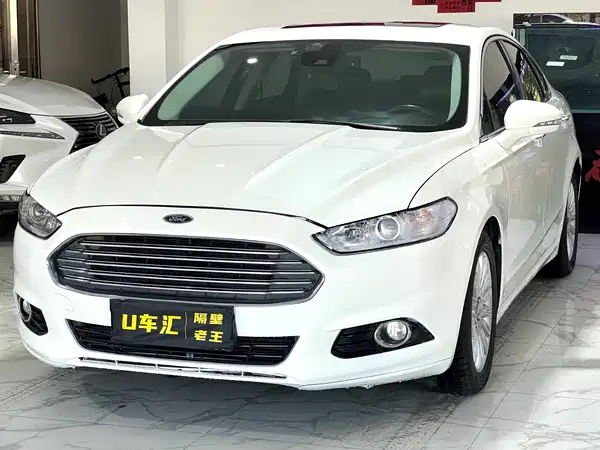 Ford Mondeo 2013