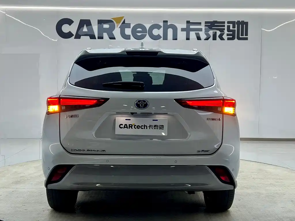Toyota Highlander 2023