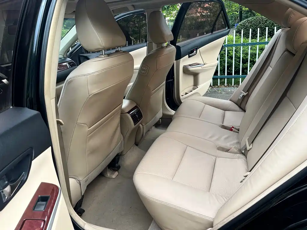 Toyota Camry 2013