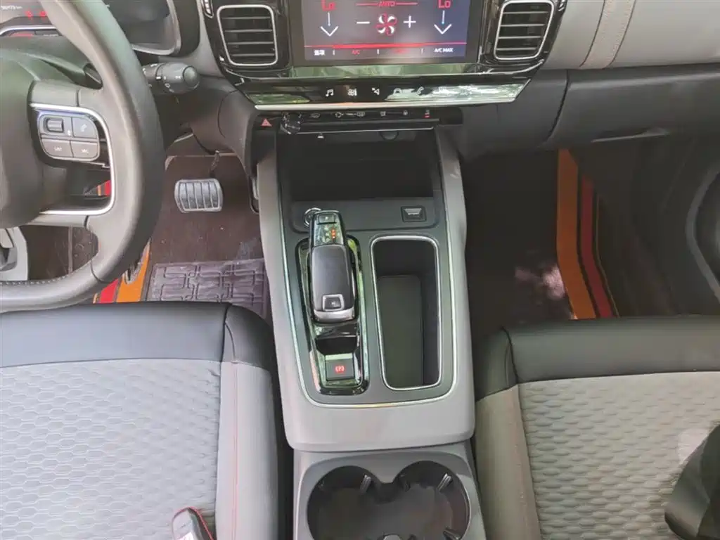 Citroen C5 AIRCROSS 2018 — фото 14