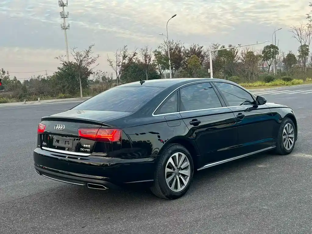 Audi A6L 2016 — фото 2