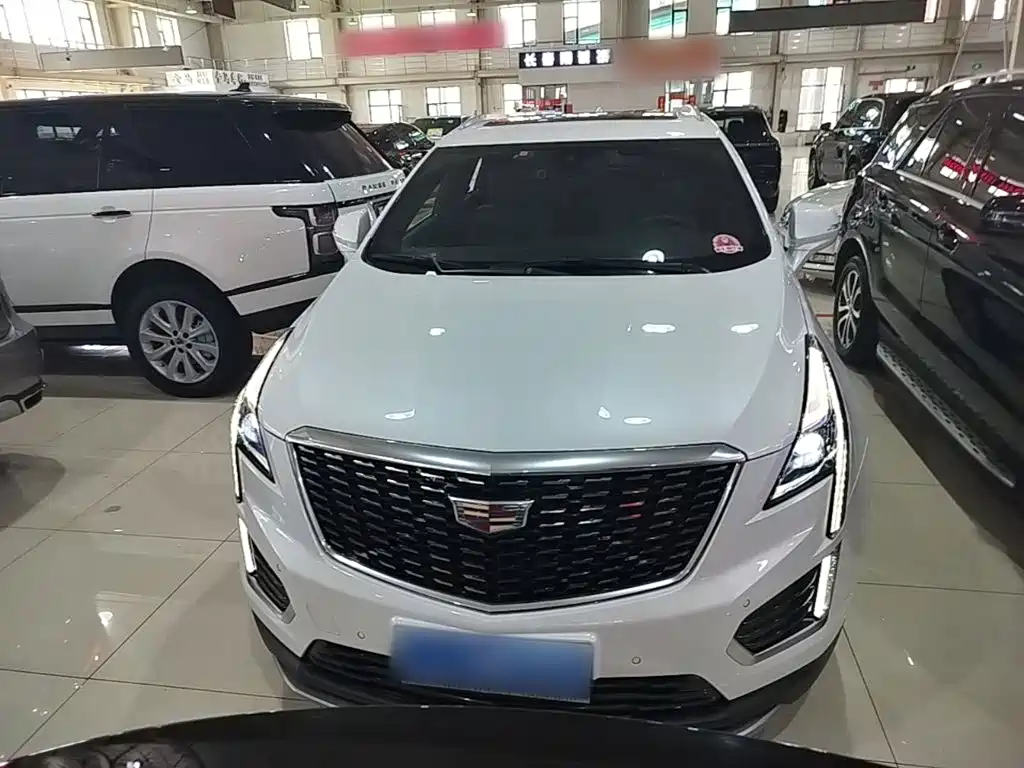 Cadillac XT5 2024 — фото 3