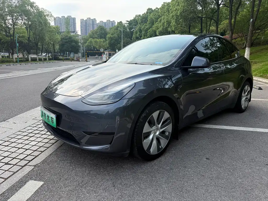 Tesla Model Y 2022 — фото 1
