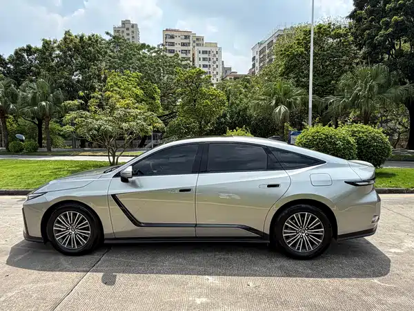 Lexus ES 2026