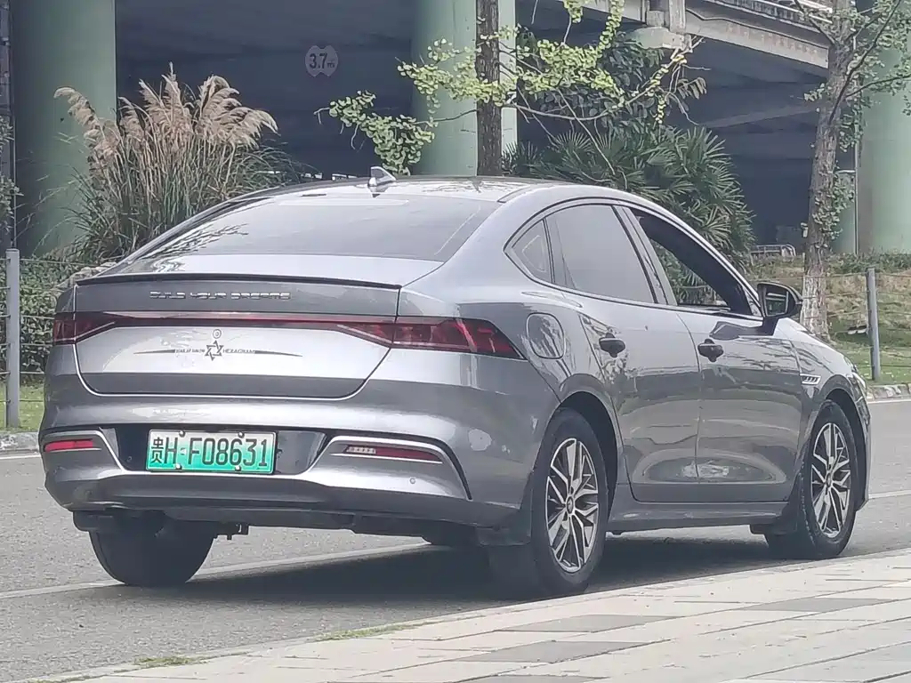 BYD Qin PLUS 2021 — фото 19