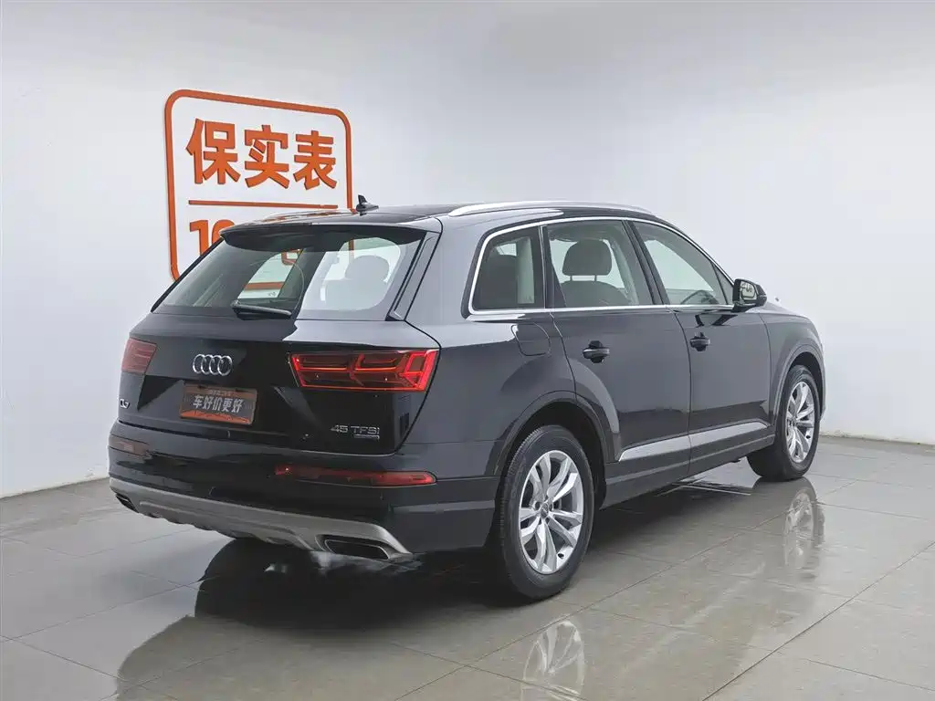 Audi Q7 2018 — фото 2