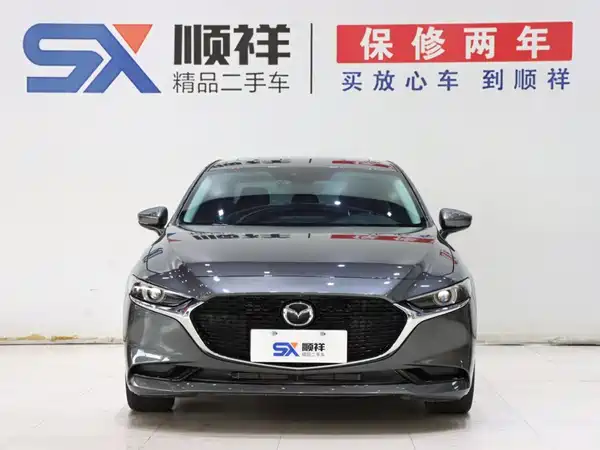 Mazda 3 Axela 2024