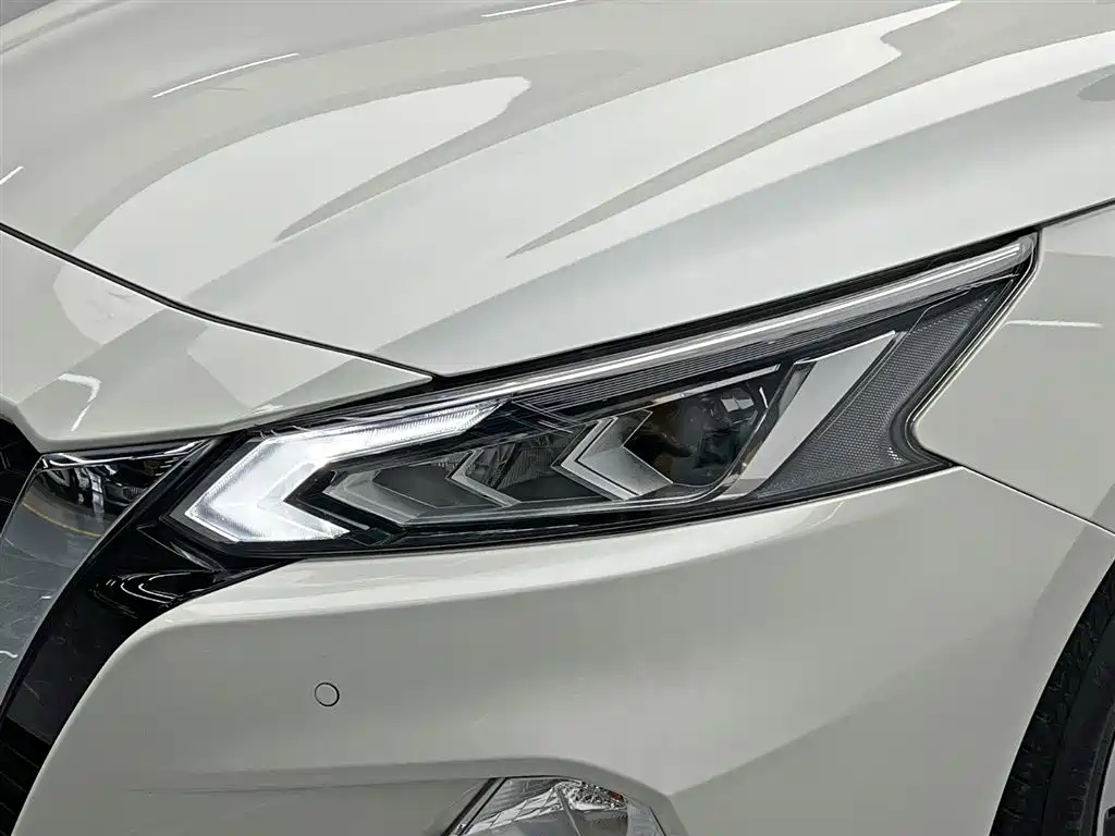 Nissan Teana 2021 — фото 9