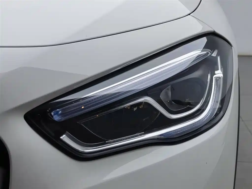 Mercedes-Benz GLA 2022 — фото 7