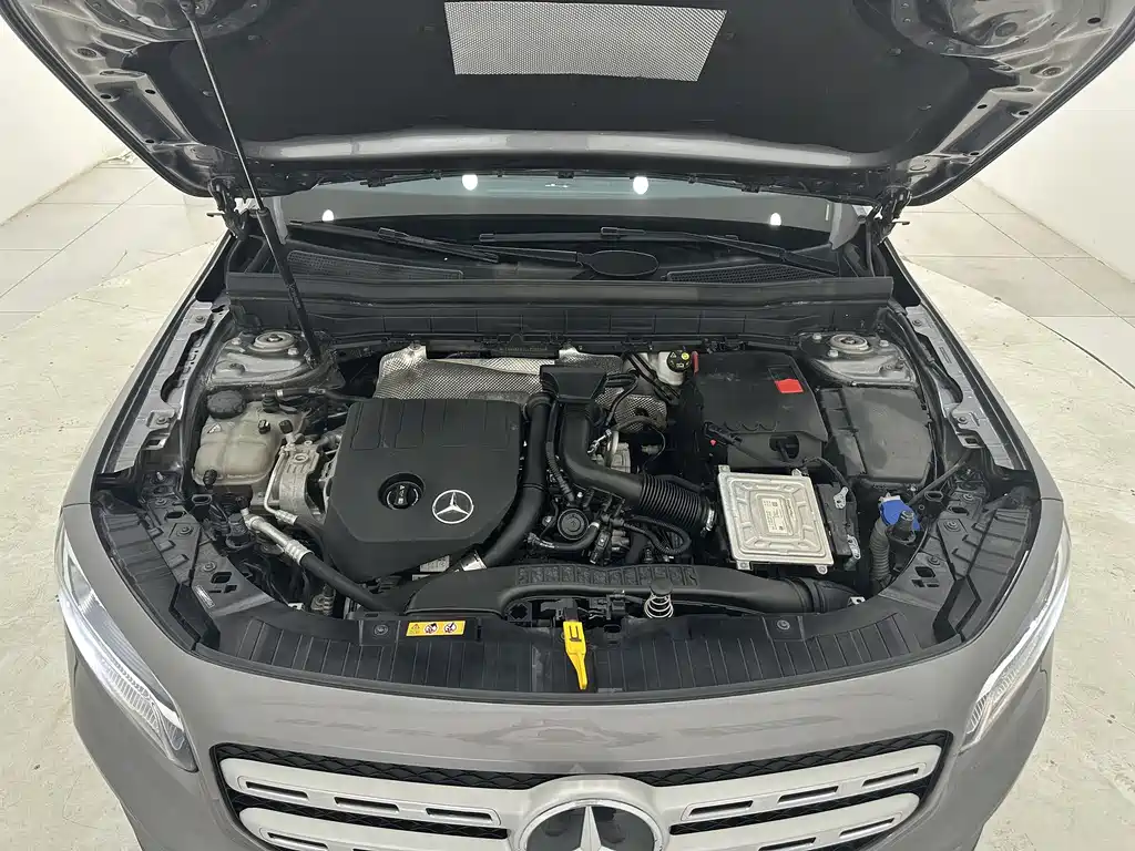 Mercedes-Benz GLB 2020 — фото 19
