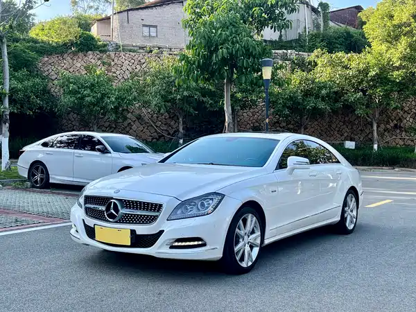 Mercedes-Benz CLS 2012