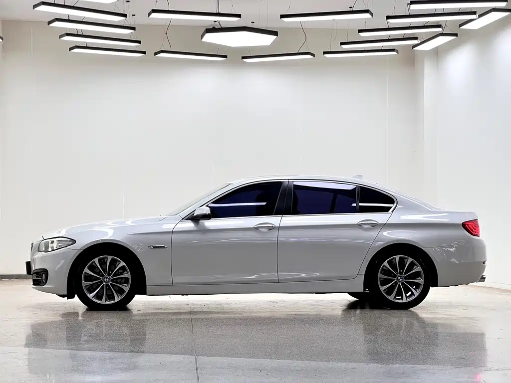 BMW 5 Series 2017
