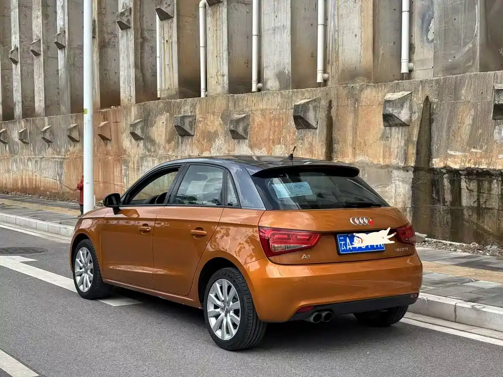 Audi A1 2014