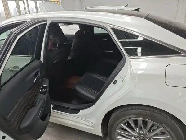 Toyota Avalon 2025
