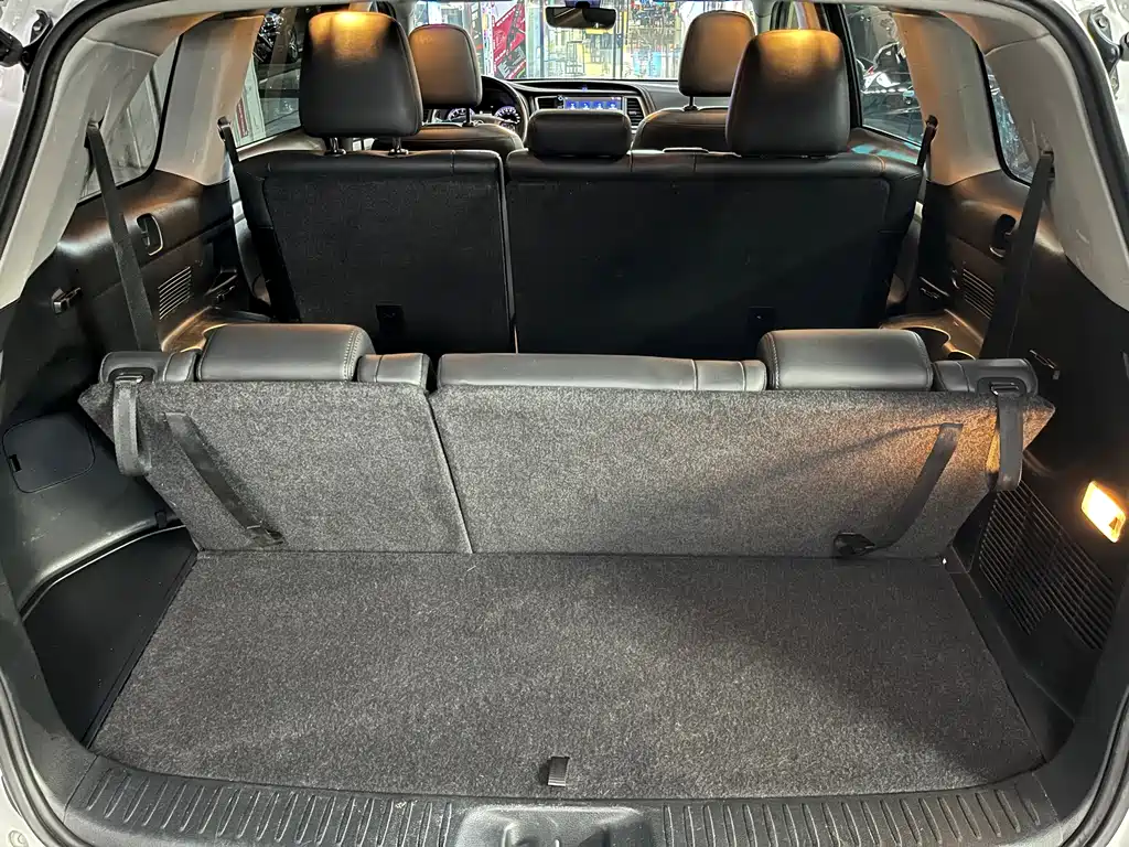 Toyota Highlander 2020 — фото 20