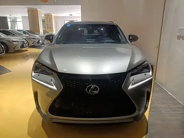 Lexus NX 2015