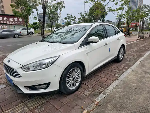 Ford Focus 2016
