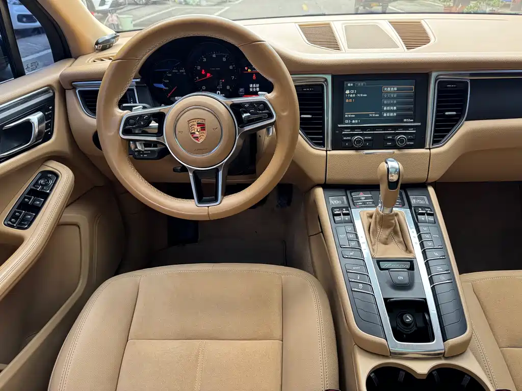 Porsche Macan 2015 — фото 13