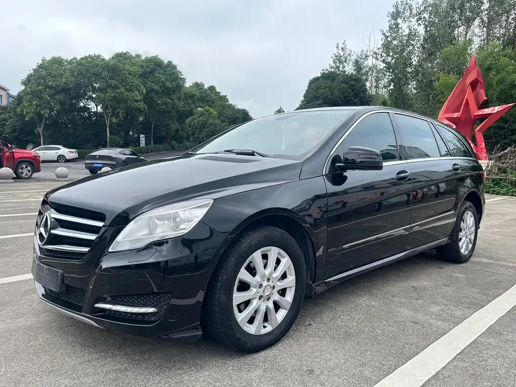 Mercedes-Benz R-Class 2015 — фото 1