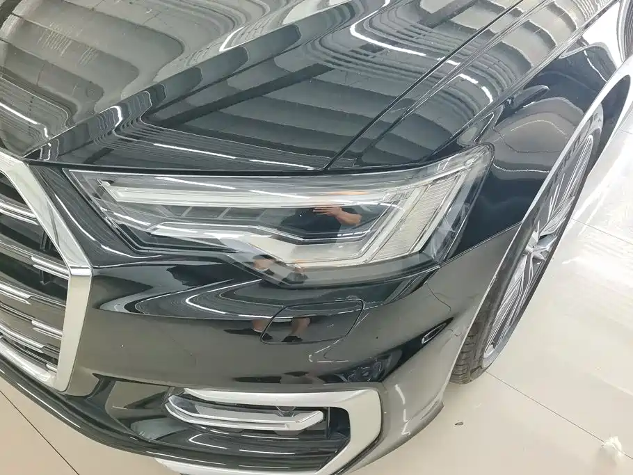 Audi A6L 2023