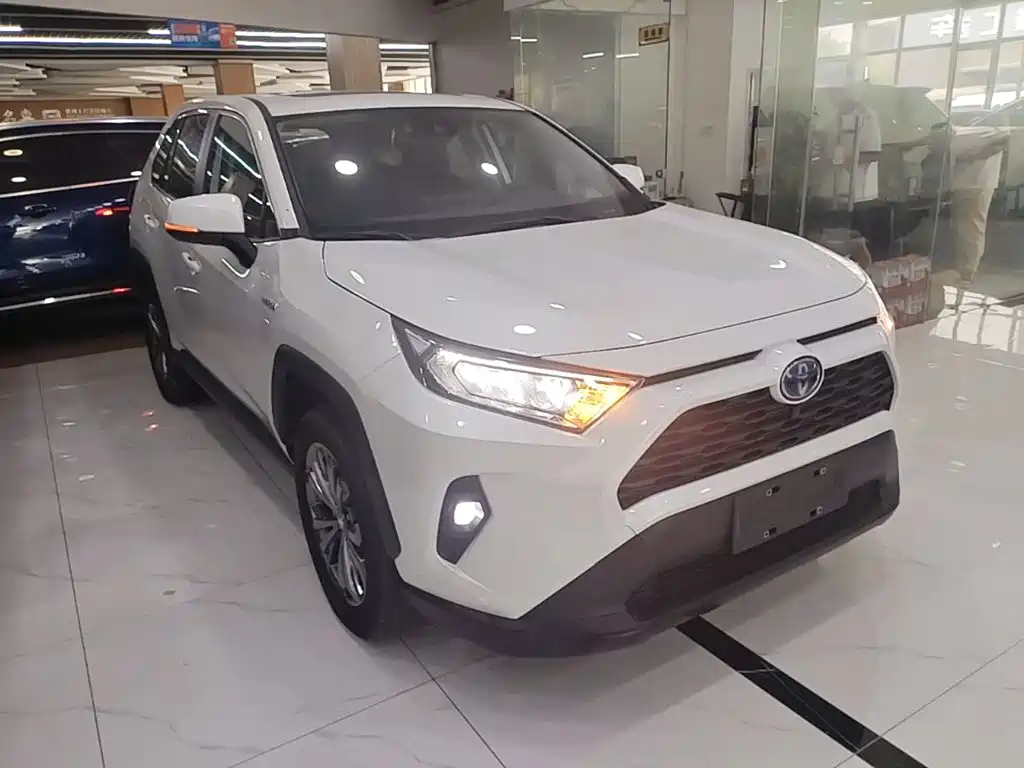 Toyota RAV4 2023